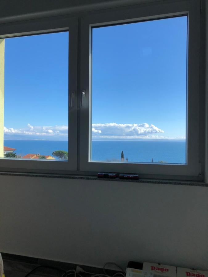 Una Lovran Exterior foto